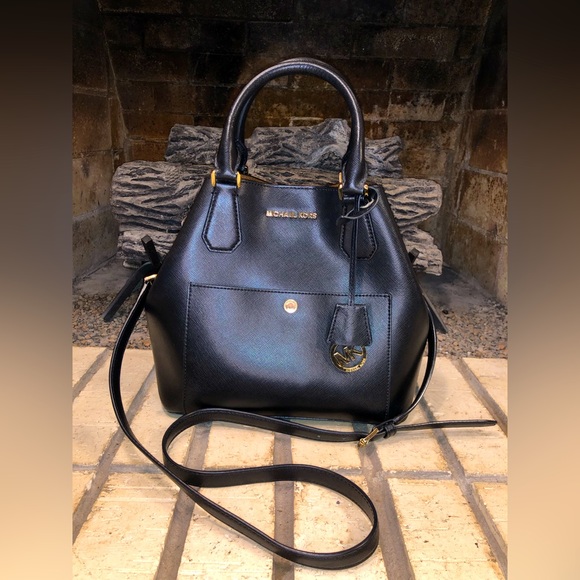 💥Moving to @the_bag_guy💥Michael Kors - Greenwich Large Saffiano Leather Tote - Picture 2 of 15